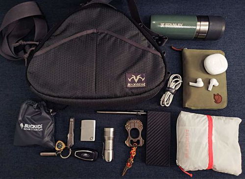 她們眼中的奇怪玩意，老少年們的心頭好